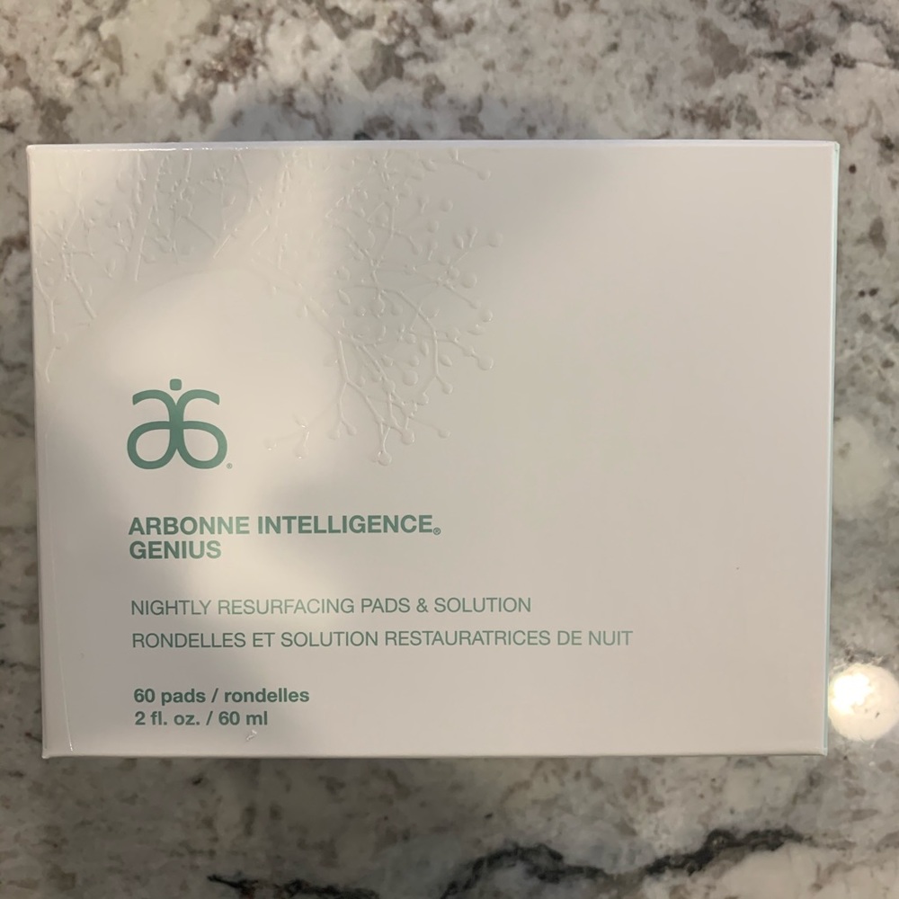 Arbonne Nightly Resurfacing Pads & solution